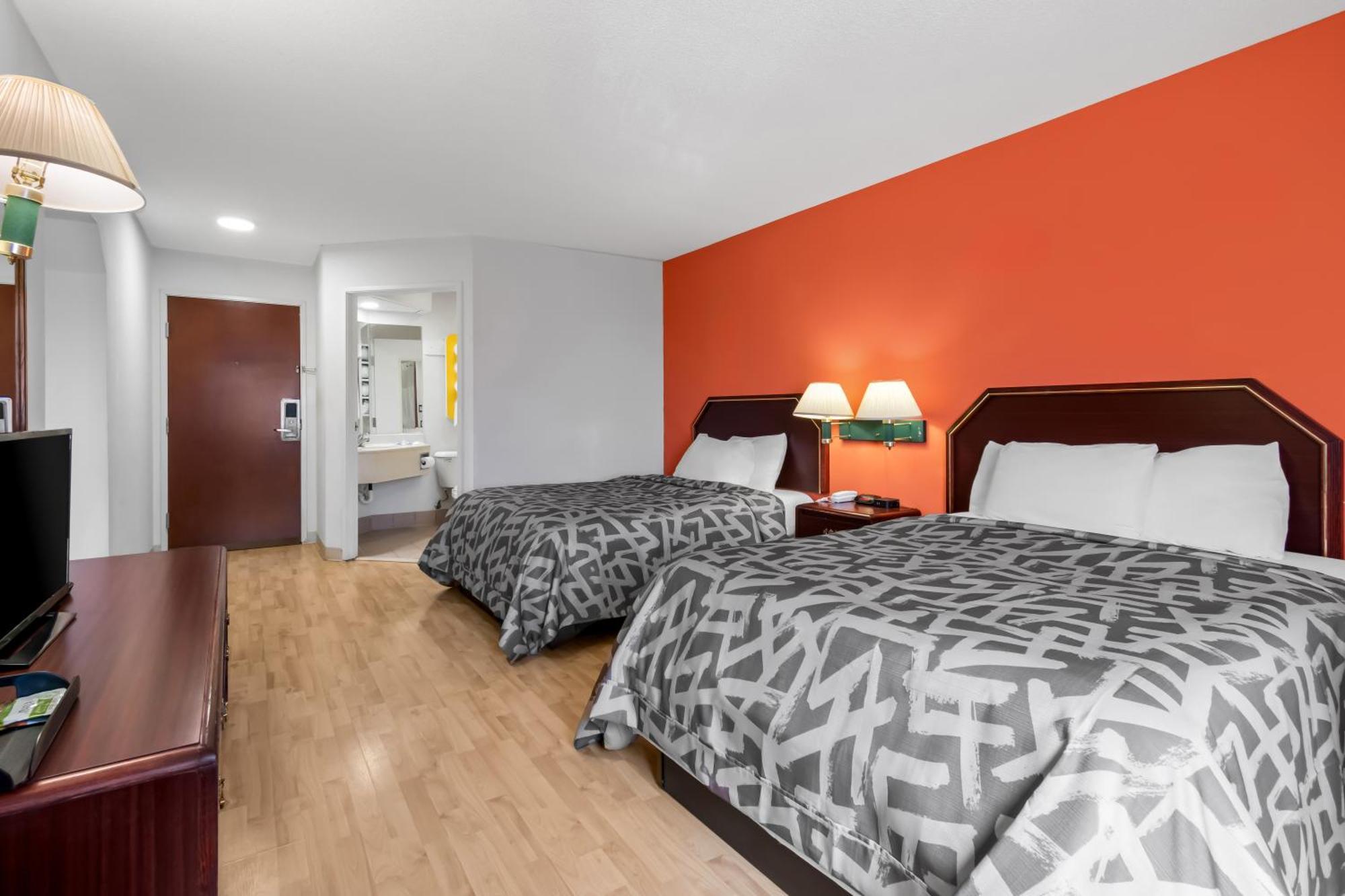 Scottish Inns & Suites - North Hershey هاريسبرج المظهر الخارجي الصورة